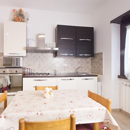 Alloggio Turistico A Casa Di Paoletto Fiumicino Ngoại thất bức ảnh